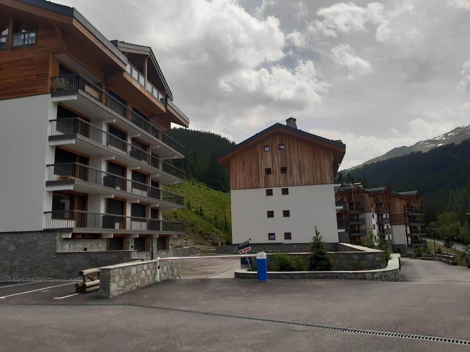 Appartement Skis Aux Pieds, 3 Chambres, Renove, Idealement Situe Pres Des Commerces A Courchevel 1650 - Fr-1-514-61 ภายนอก รูปภาพ